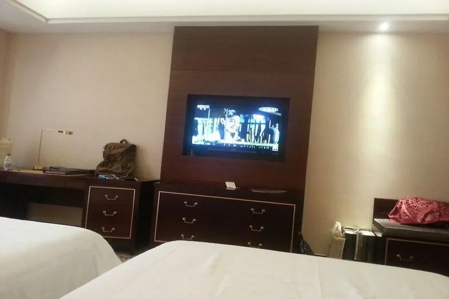 Zhongle Baihua Hotel Hszinjang